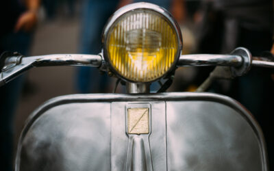Fourchambault mobilisée pour restaurer une Vespa Acma et enrichir son patrimoine automobile ! Votez