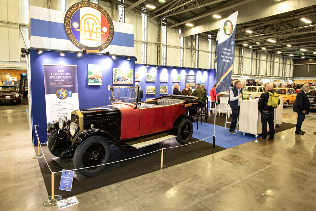 De Dion-Bouton Torpedo JP de 1926 sur le stand FFVE