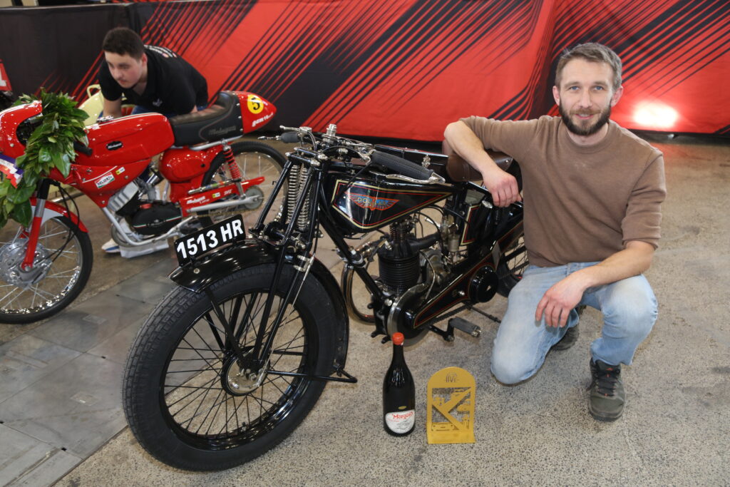 Yann Roux et sa Dollar 250 ESC de 1927