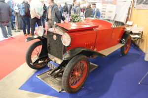 BIGNAN Cyclecar sur le stand de l’Amicale Salmson