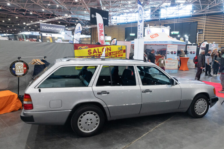 Mercedes Série 124 de l'Amicale des Mercedes W124