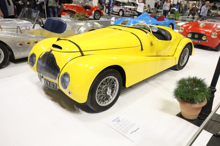Simca barquette Roux de 1939 à Avignon Motor Passion 2026