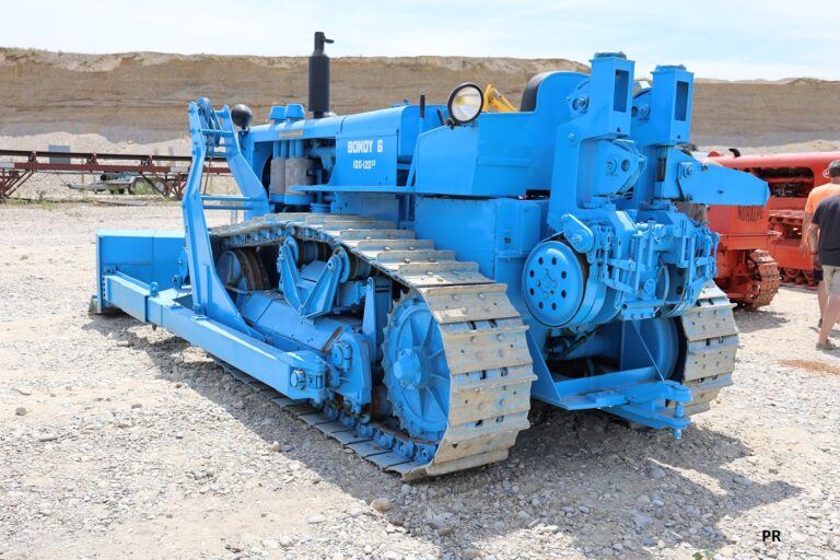 Bondy 6 bulldozer bleu
