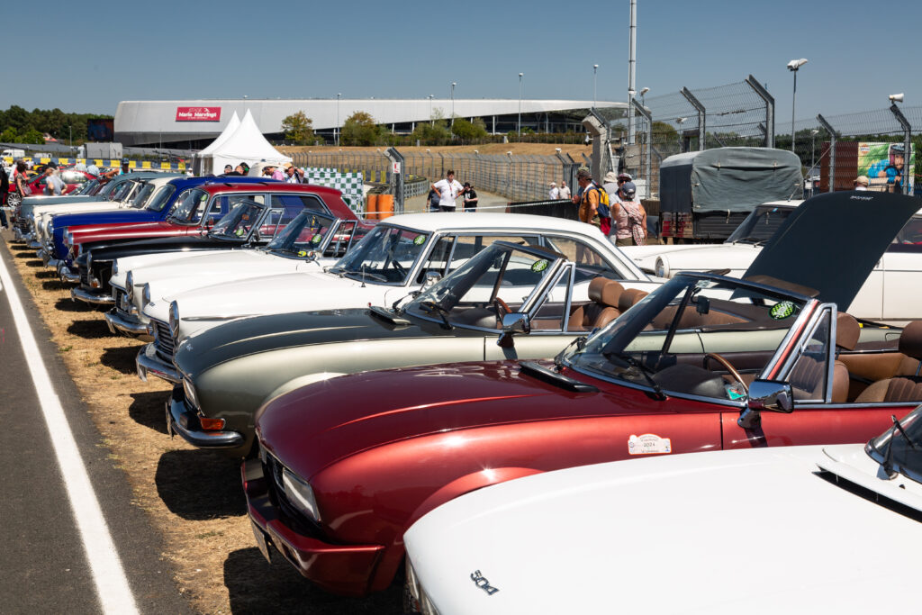 Exposition de voiture