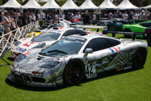 2 McLaren F1 GTR 1995
