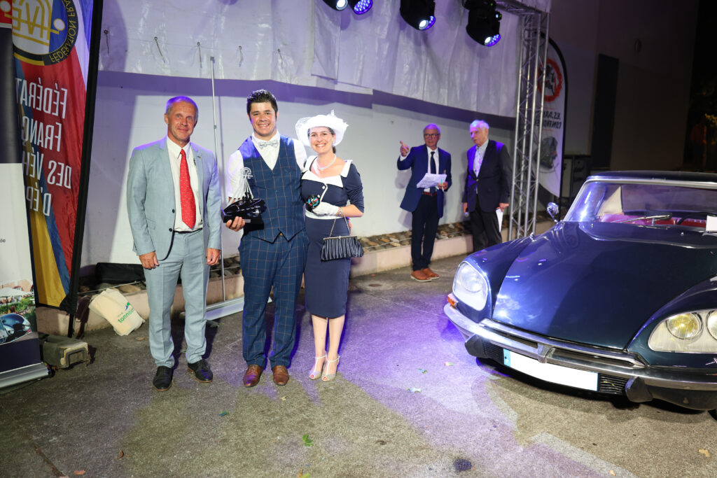Prix FFVE - 1940 à 1969 - Citroen DS21 Le Dandy 1969