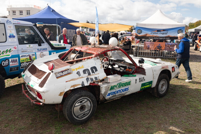 Spectaculaire prototype sur base Citroën CX et Lotus Europa de l’équipage Bertrand Roncin et Michaël Willm de l’édition 1983 du Paris-Dakar